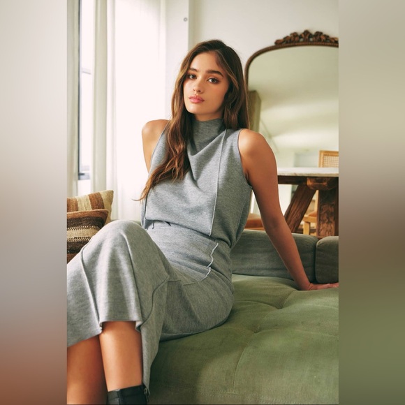 NWT Boutique Claire 2-Piece High Neck Top & Maxi Skirt Set – Gray - Picture 2 of 12